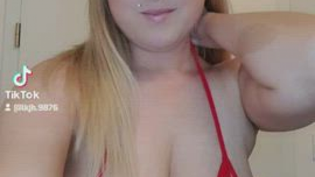 All I Wanted For Christmas Was A Cuty Dick To Ride!