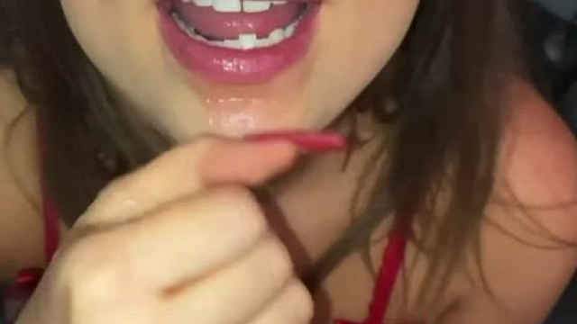 people tell me I have bj eyes...