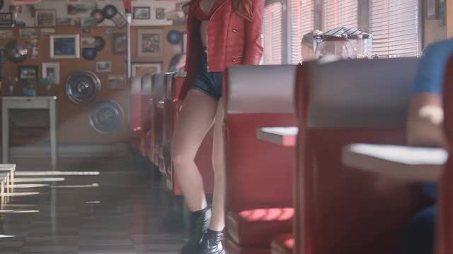 Madelaine Petsch so hot in Riverdale