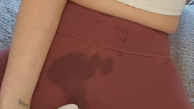 I was so Hot after i let him cum in my lulus... that i needed to get myself off