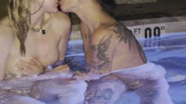 Making out with my favorite woman @ali_catxxx in the pool in Maui