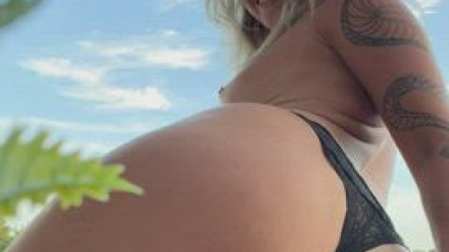 my ass is so sexy when bouncing from spanking