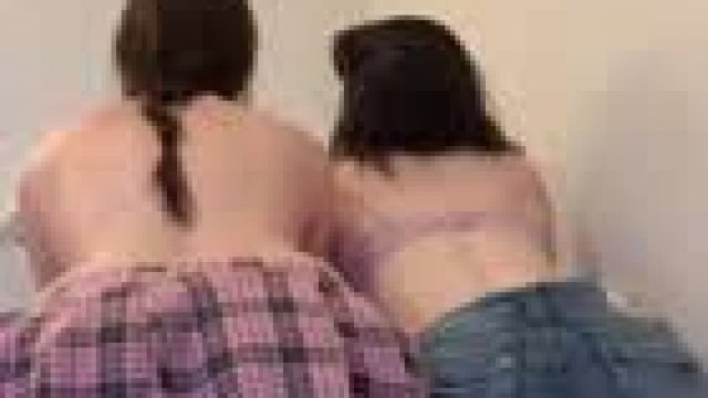 Partners who plug together stay together