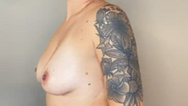 I hope my momma bod can brighten your day!