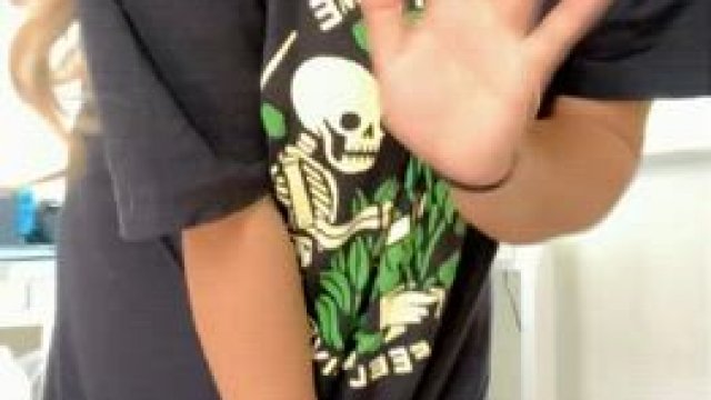 I’m small but curvy