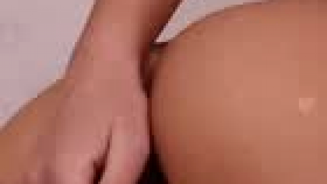 On Insta - AmateurEat or bang first?