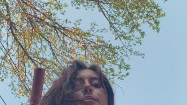 I’m a short skirt, no panties kind of whore [f]