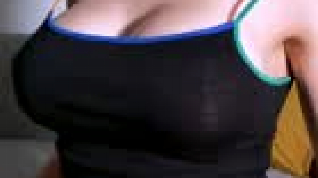 Huge Tits Selfie Teen Porn GIF by soybigred
