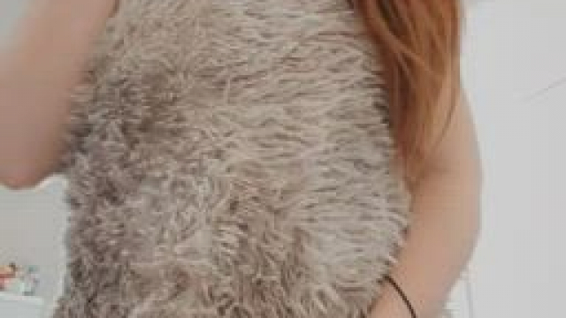 Hope my pale redhead body reveal made you hard