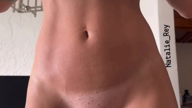 Just a fit lady sharing her happiness