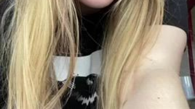 Did I give you a cuty surprise? :)