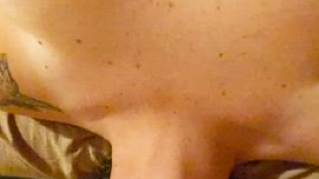 sucking his cock but spreading for u