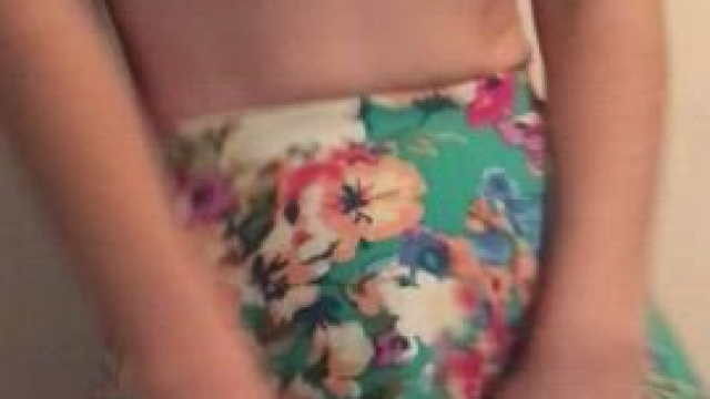 Adorable Petite Cougar Next Door Nudes and Videos Daily Solo Play, B/G