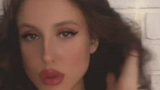 Ready to be ur bang doll