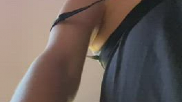 My cunt is so wet & creamy