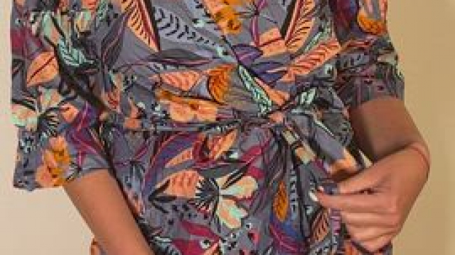 I hope there are some buddies here who prefer natural mombods