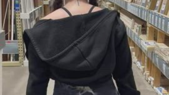 See huge titties at Menards