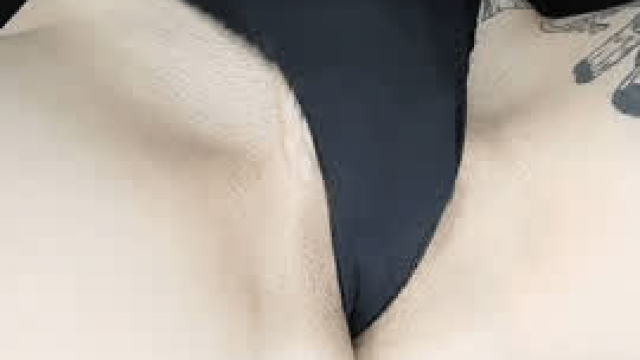 would make my day if at least one person loved seeing me play with my goth vag