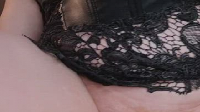 My lips gripping a huge knob mmm x