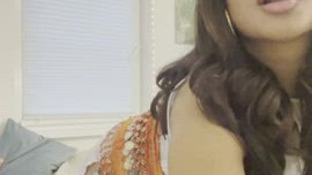 would u let a busty 19yo arab belly dancer dance on ur belly