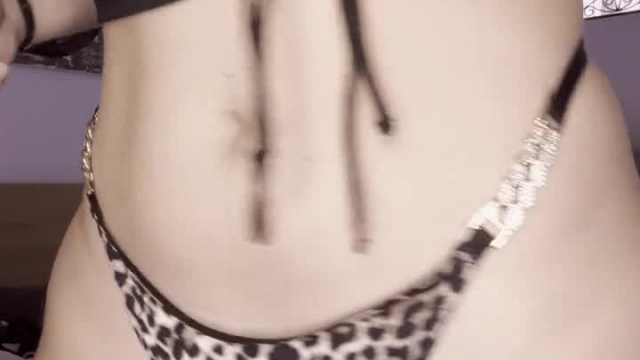 Who knew nerdy lady could have butts like this