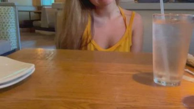 I also screw on the first date ;) [GIF]