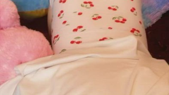 [OC] I love being a Good little 18 year old Cum lady for Dad !