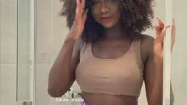 Do you love chicks with huge booty ?