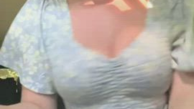 [gif] Dropping my mother tits while out and about :)