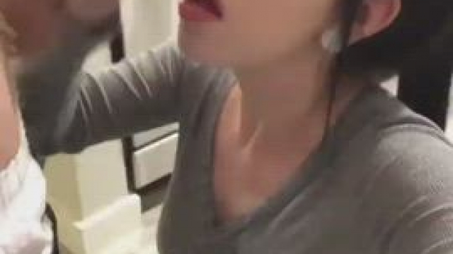 A woman who loves getting cum on her face