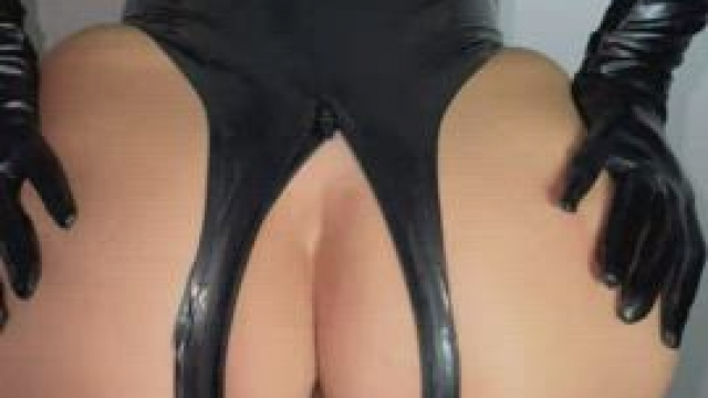 I put on a latex suit and jumped on his dick [F]