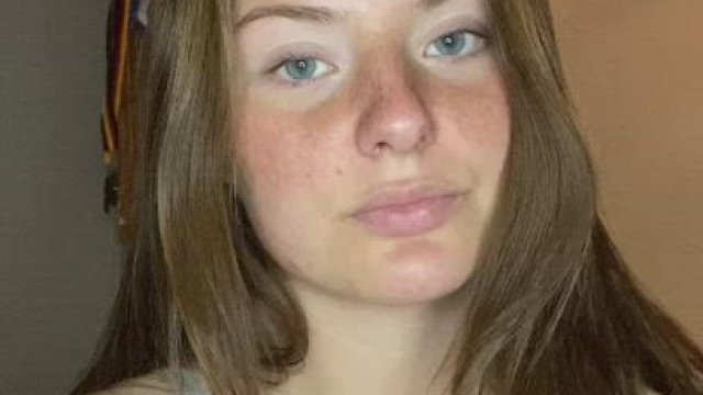 Who’s here likes soft chubby breasts and hips?