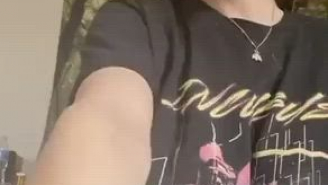 cutie nerdy lady hides a huge surprise under her shirt ???????? [titty drop]