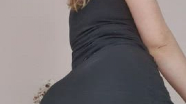 This is one of the few dresses that this huge and juicy butt of mine goes into. H