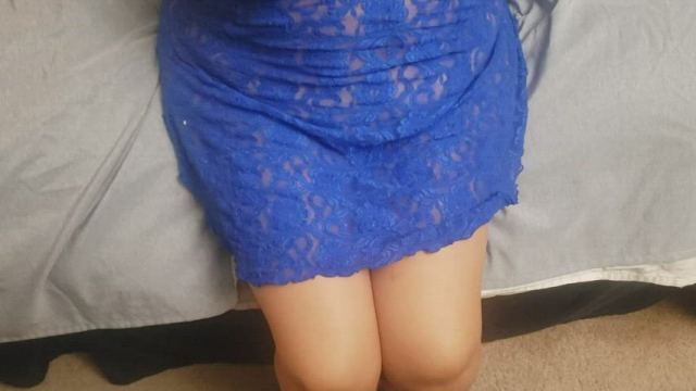Its Cougar Monday and Im feeling naughty wanting to show my married vagina off