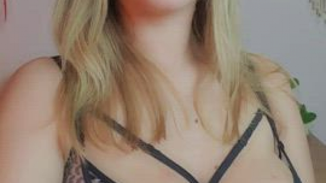 Don't look at my huge boobs, but at my crazy new earmuffs. Kisses