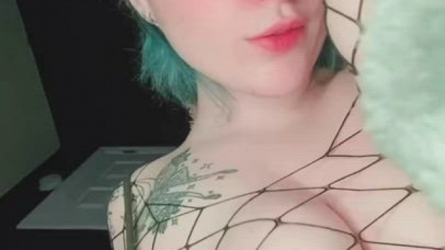 5$ SALE ???? ???? THICK EMO Woman who makes adorable porn! Sub & get tons
