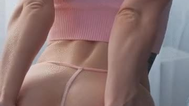 My vagina so tight with buttplug