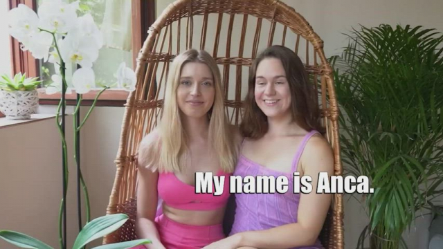 Freya Mayer &amp;amp; her friend Anca