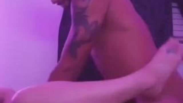 Me x Someone's Housewife =