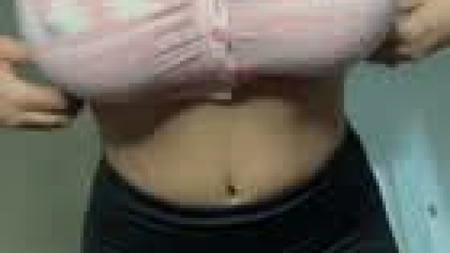 My mother boobies f/33