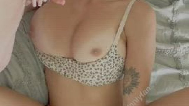 Sexy Chick Sextoy Cuty Blowjob Creamy Cum Facial