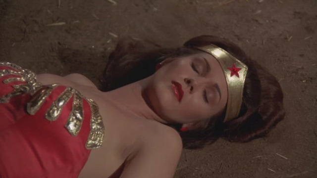 Lynda Carter - Wonder Girl (1976)