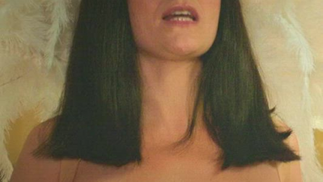 Romina Ricci - Big plot in 'Maradona: Blessed Dream' S1E3