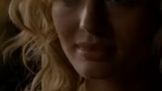 Laura Haddocks’ beautiful rear plot in “The Inbetweeners Movie”