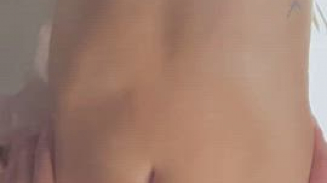 Huge Cocks Make Me Shake Harder