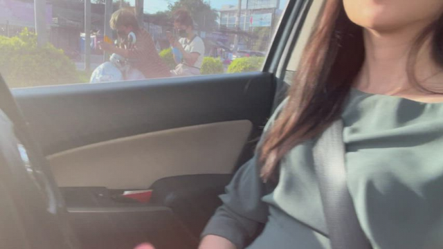 Driving show cunt on the highway [GIF]