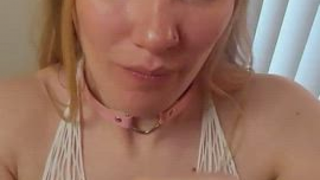 This bunny chick loves cum
