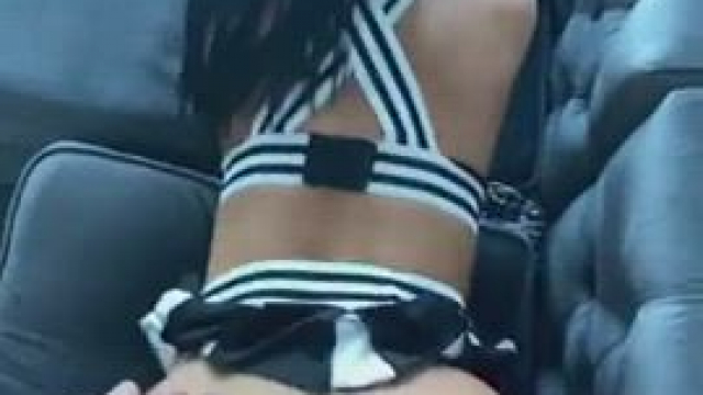 Big booty latina babe takes it in both face and mouth. Sweeeet :)