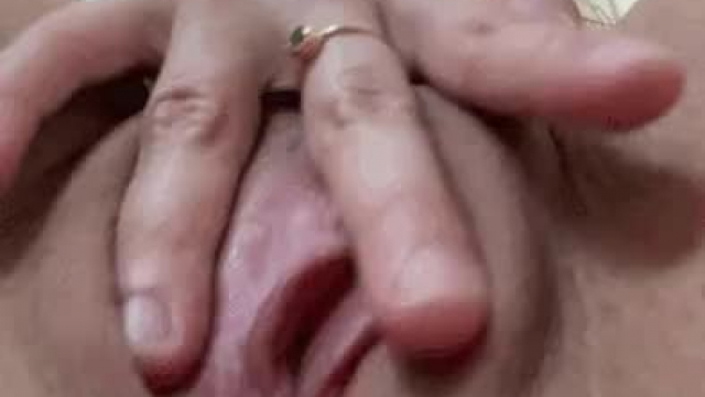 Would you eat my fat innie cunt ?